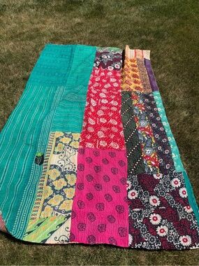 Vintage Handmade Indian Kantha Quilt Blanket Reversible Patchwork